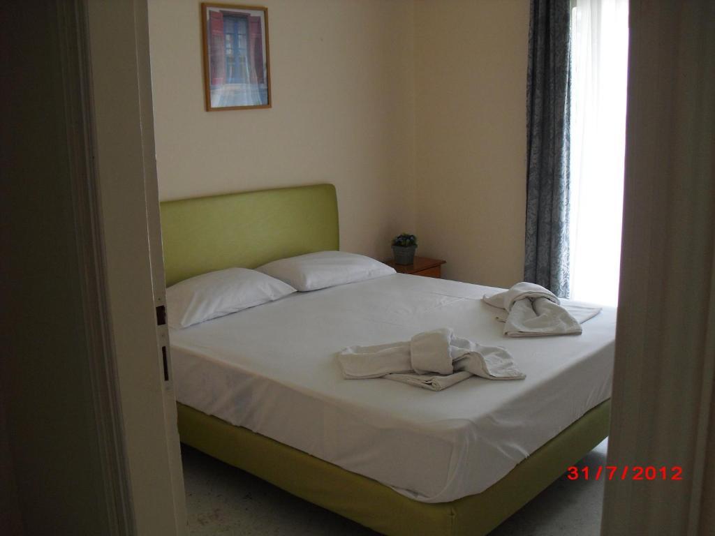 Kangaroo Hotel Мола-Калива Номер фото